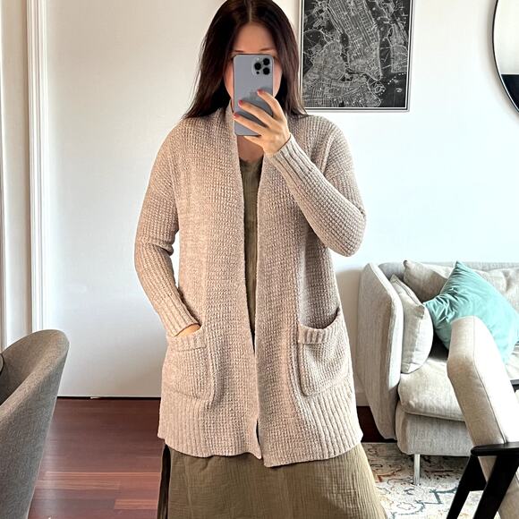 Barefoot Dreams Sweaters - Barefoot Dreams Cozychic Lite Long Weekend Waffle Knit Light gray Cardigan S